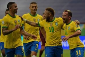 Gemuruh Lapangan Hijau: Sorotan Terbaru Dunia Sepak Bola yang Tak Boleh Dilewatkan