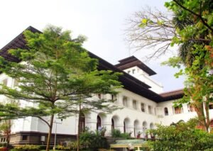 Kampus Kesehatan Terkemuka: Mencetak Tenaga Medis Unggul untuk Masa Depan