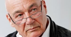 Pandemi Global: Jejak, Dampak, dan Pembelajaran untuk Masa Depan