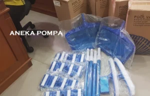 Tentu, mari kita bahas perlengkapan renang yang wajib dimiliki, dengan gaya bahasa yang mudah dipahami dan tetap informatif.