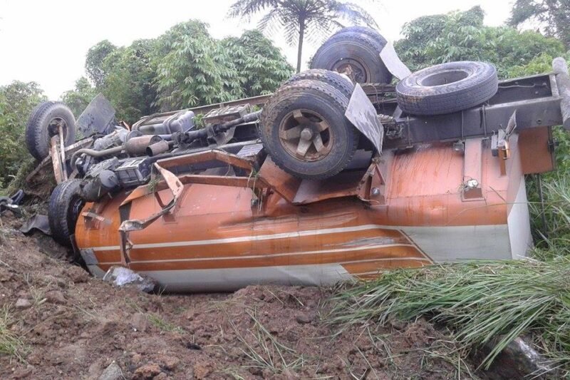 Tragedi Bus Terbalik: Mengungkap Penyebab, Dampak, dan Upaya Pencegahan