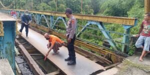 Tragedi di Atas Jembatan: Mengungkap Fakta dan Mencegah Jatuh yang Fatal
