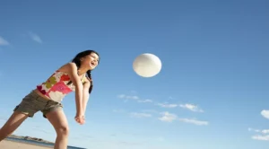 Menjelajah Pantai dengan Kebugaran: Panduan Lengkap Olahraga Seru di Tepi Laut