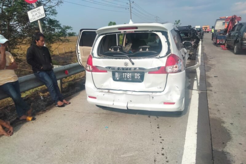 Pembakaran Kendaraan: Analisis Mendalam tentang Tren, Dampak, dan Upaya Penanggulangan