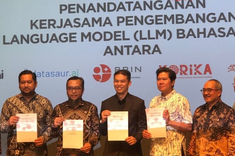 Revolusi Bahasa: Menjelajahi Dunia Pengembangan LLM Terkini