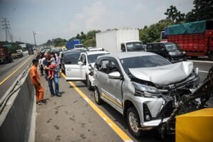 Tragedi di Jalan Bebas Hambatan: Mengungkap Fakta di Balik Tabrakan Beruntun dan Upaya Pencegahannya