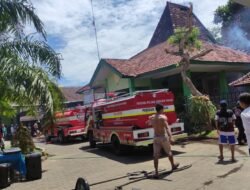 Kebakaran Kantor Desa: Tragedi dan Upaya Pemulihan di Ujung Negeri