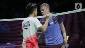 Rivalitas Anthony Ginting vs Viktor Axelsen: Pertarungan Dua Raksasa Bulu Tangkis Dunia
