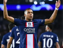 Tentu, mari kita buat artikel informatif tentang pemain tenis dengan bayaran tertinggi.