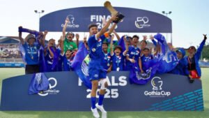 Tentu, mari kita susun sebuah artikel informatif tentang klub sepak bola dengan akademi yang sukses.